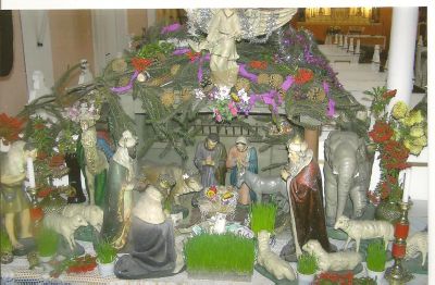 Julkrubba i den katolska kyrkan i Kruščica som Barbara vårdar och sköter om. Julkrubba i den katolska kyrkan i Kruščica som Barbara vårdar och sköter om.